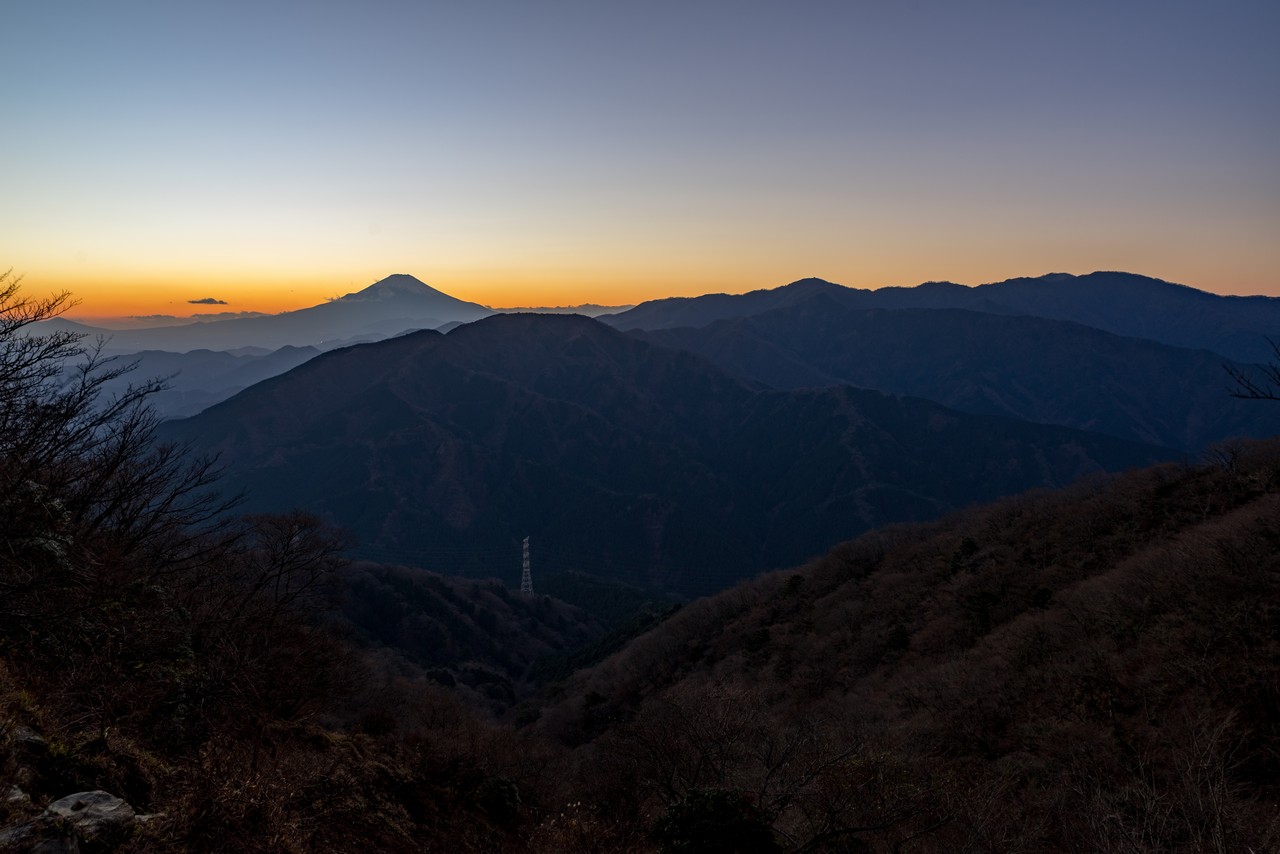 大山　イタツミ尾根から見た富士山