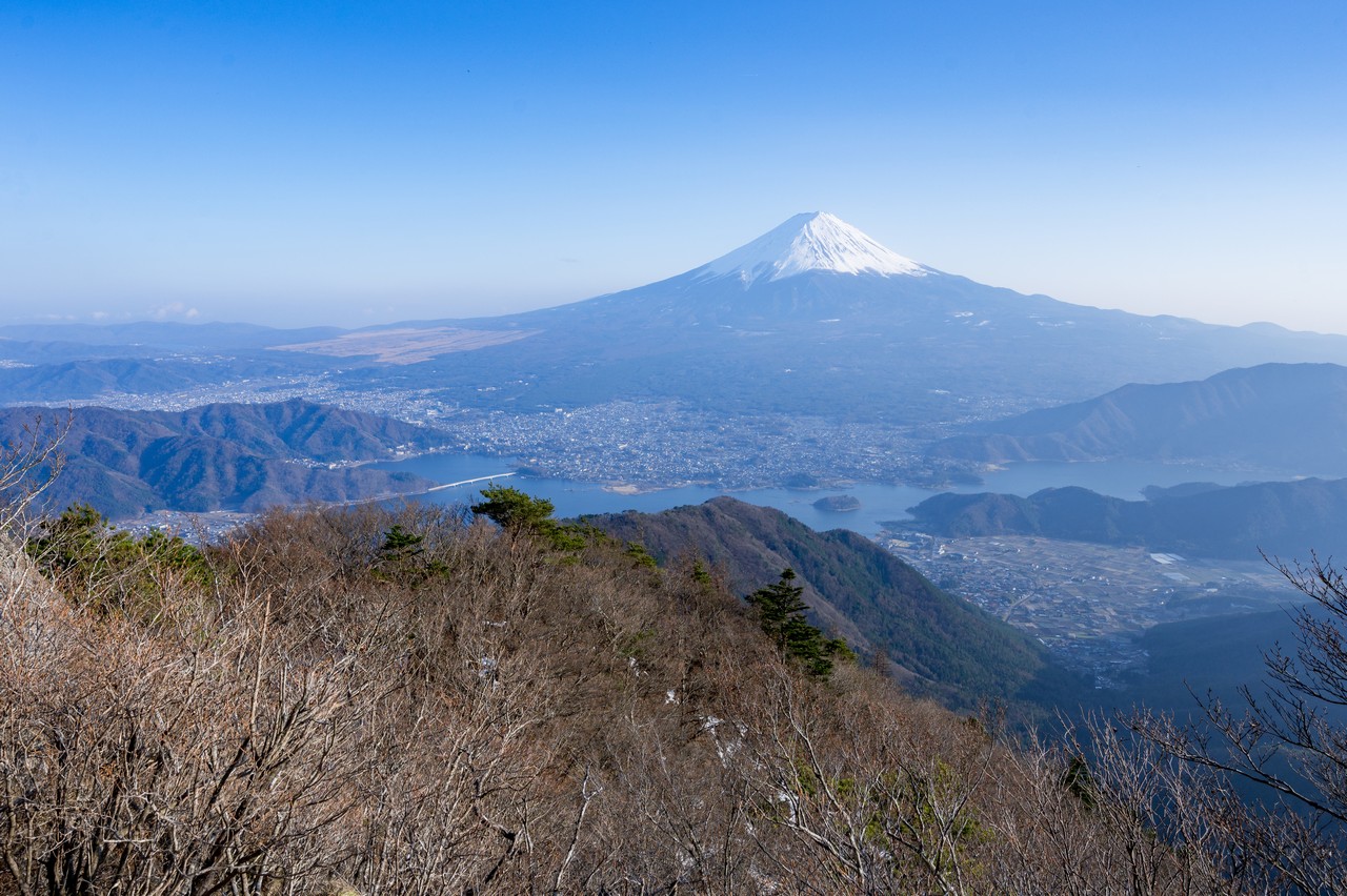 黒岳の展望台から見た富士山