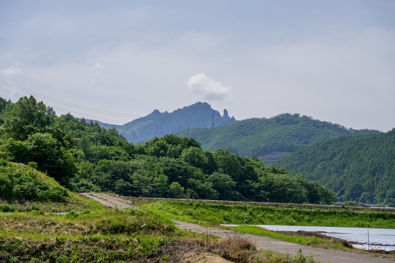 川上村から見た瑞牆山
