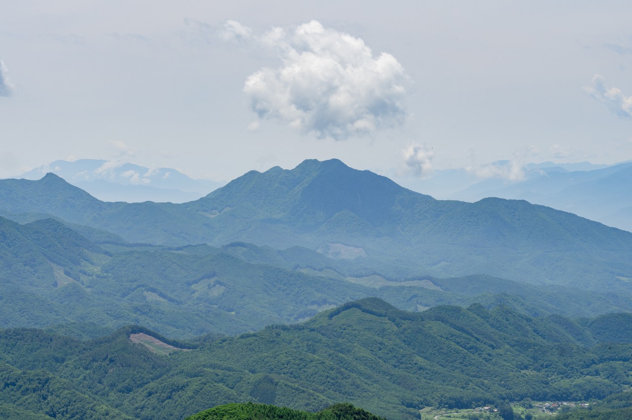 横尾山から見た茅ヶ岳