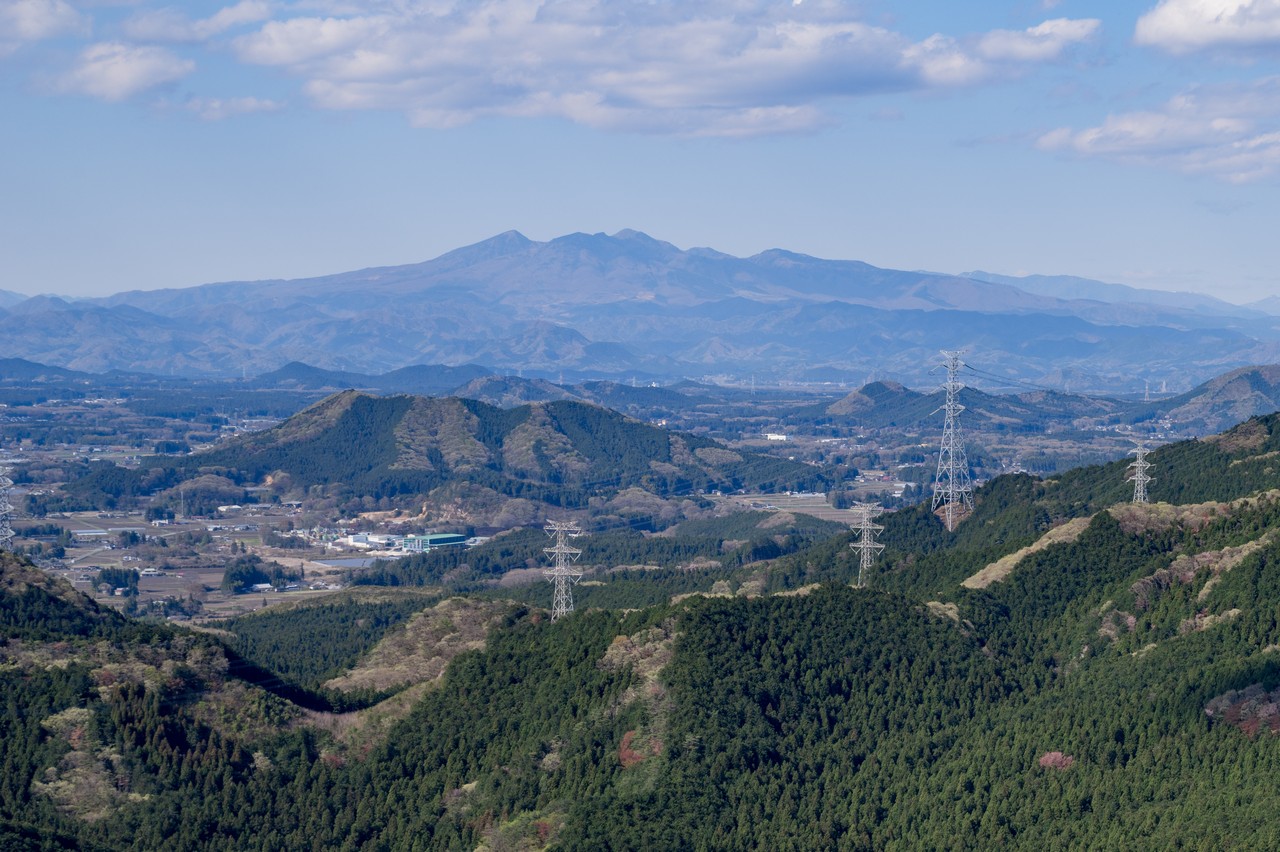 古賀志山から見た高原山