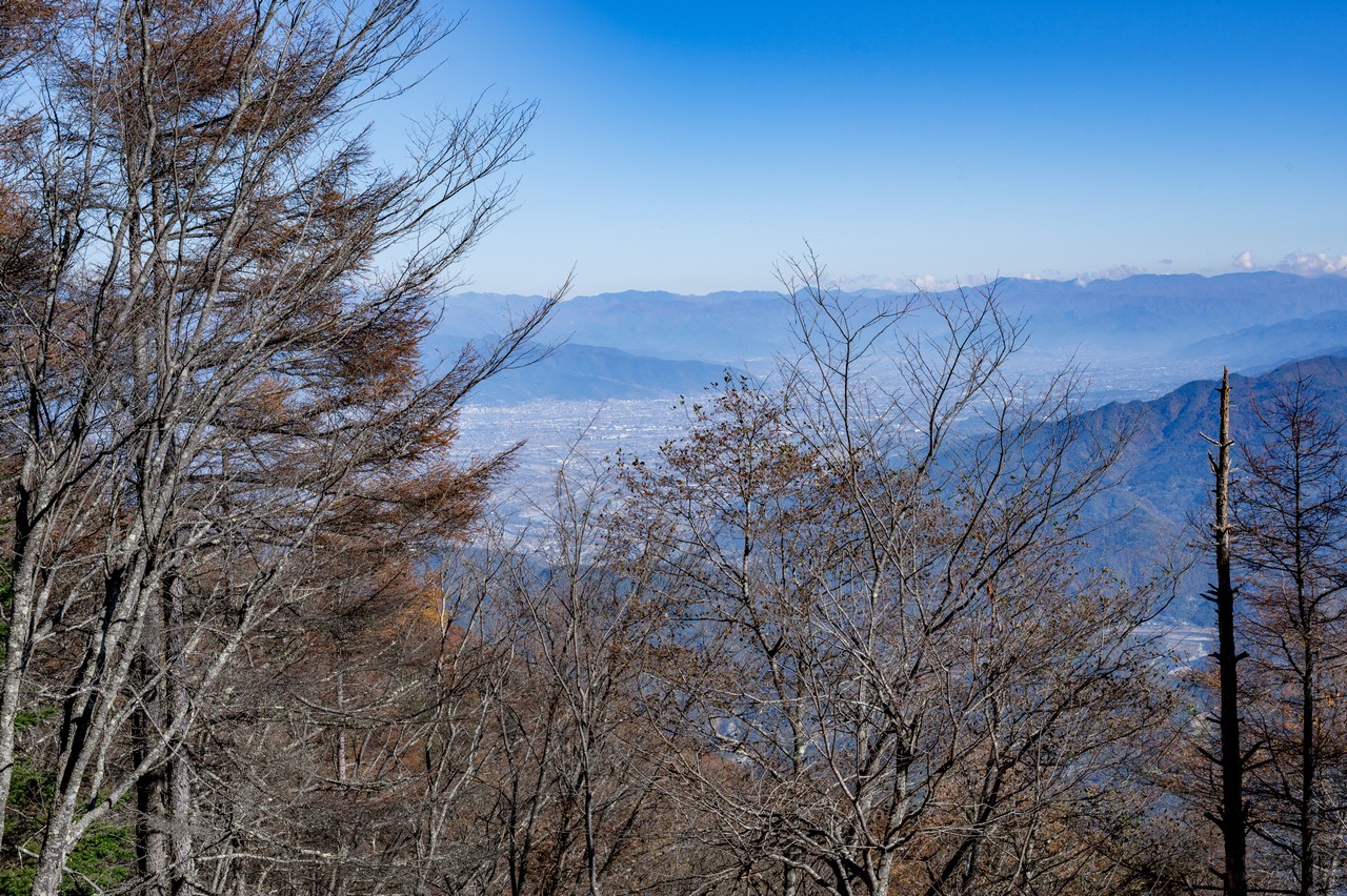 富士見山から見た甲府盆地