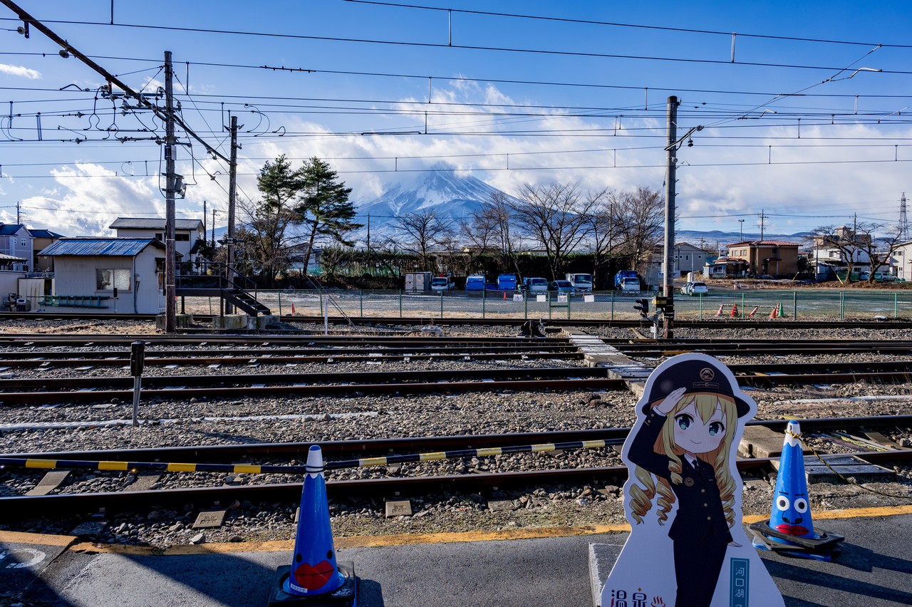 河口湖駅から見た富士山0