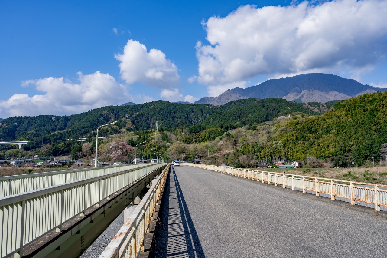 富士川の富栄橋