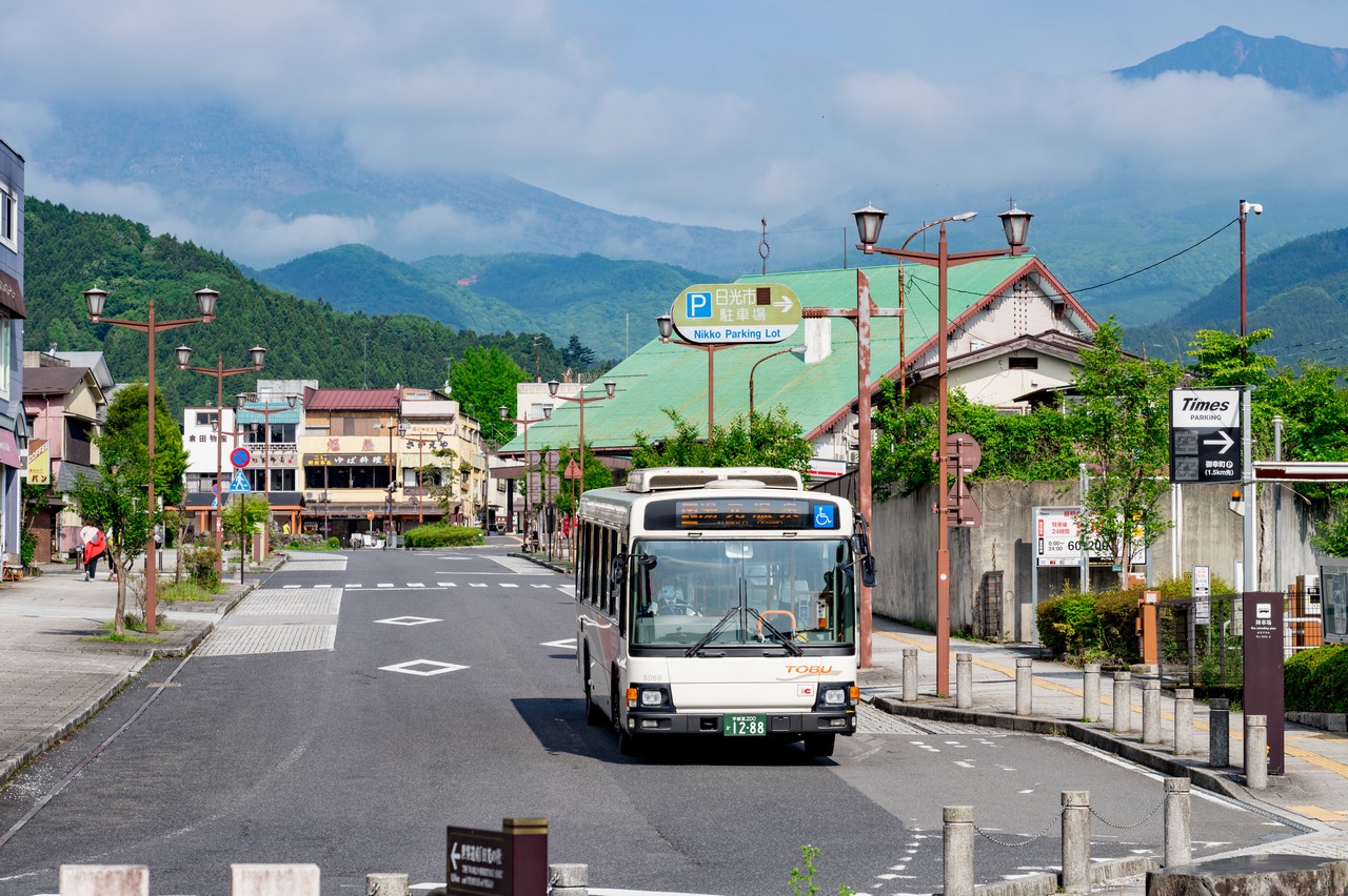 湯元温泉行きの路線バス