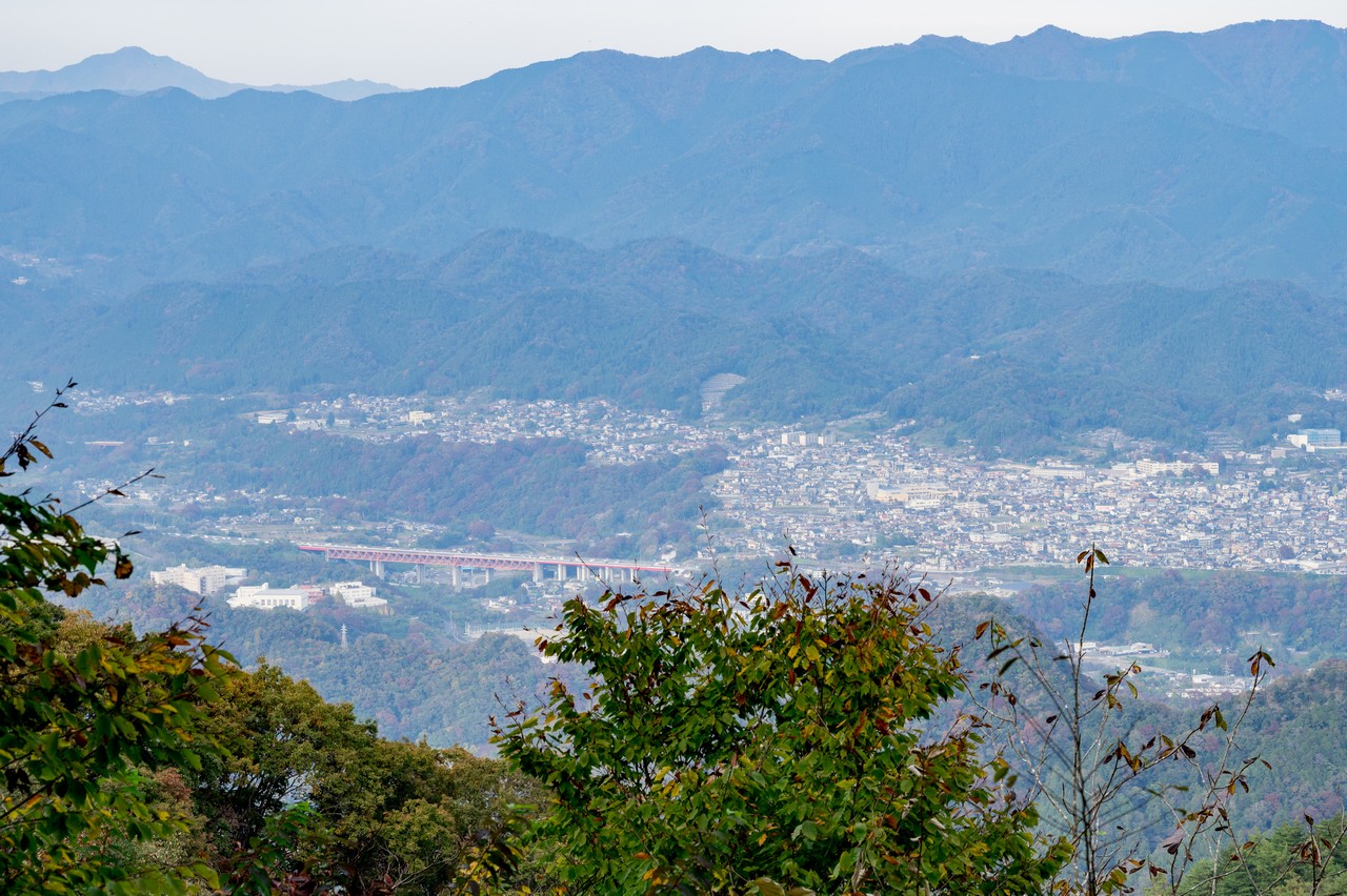 高柄山から見た上野原市街地