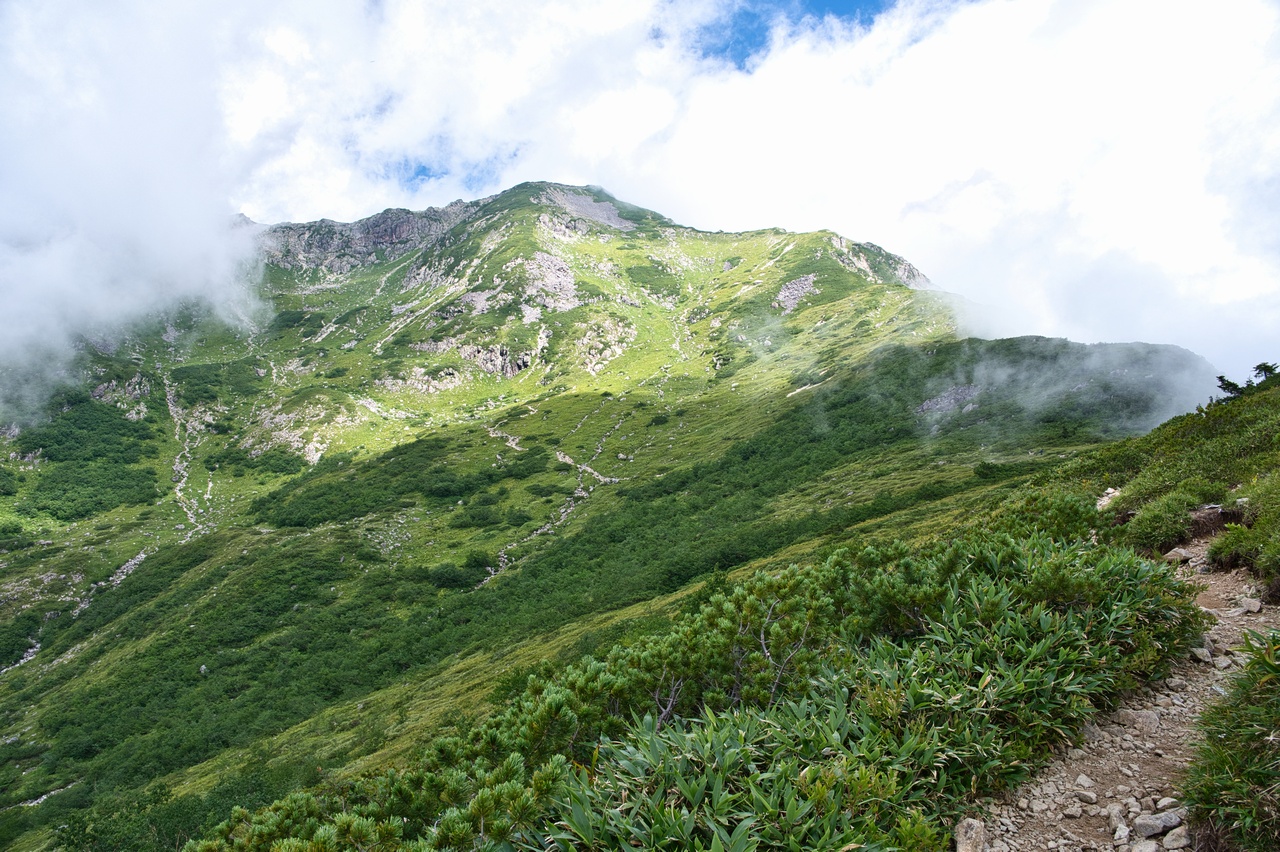 笠新道の杓子平カール