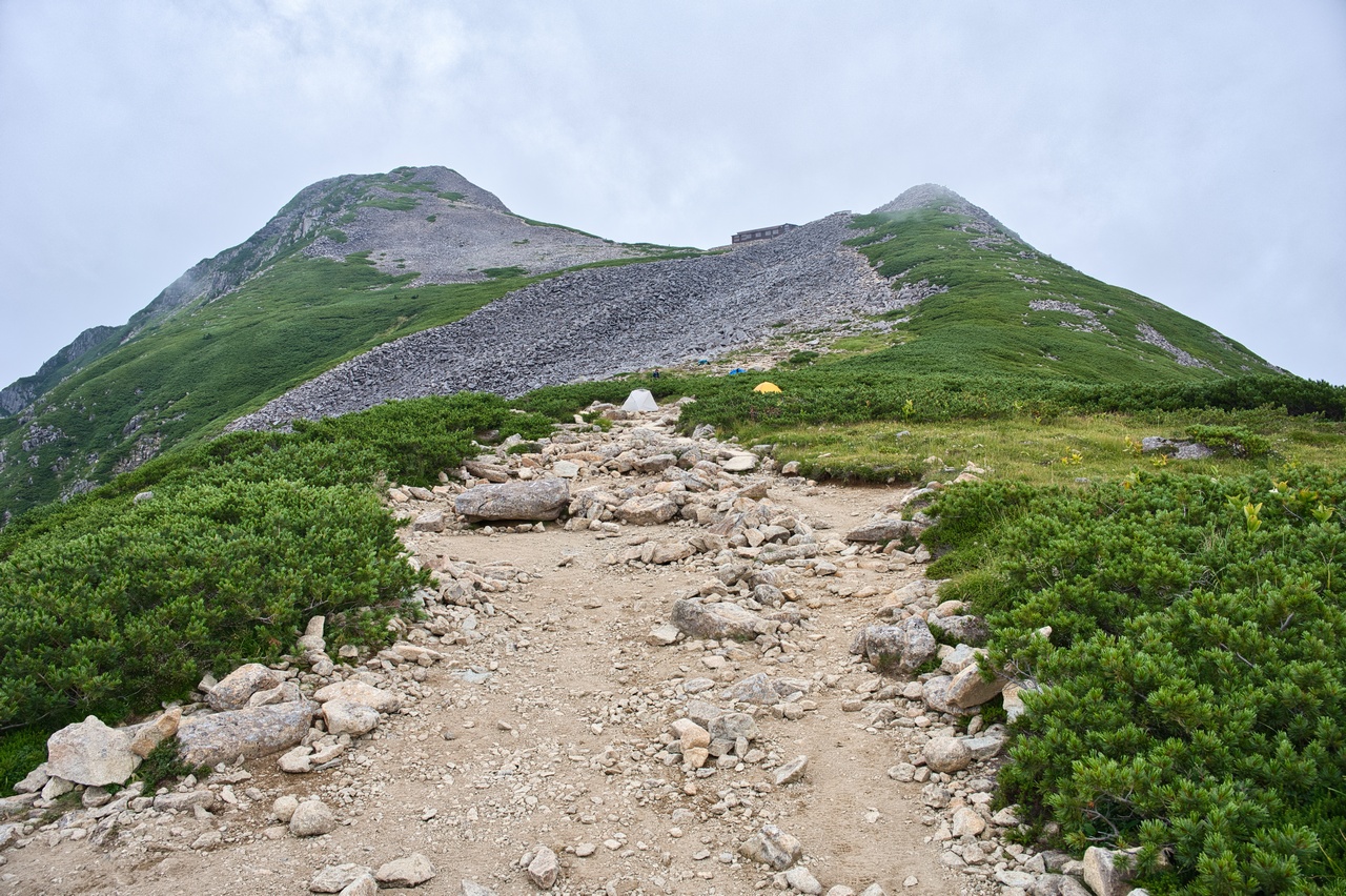 笠ヶ岳テント場