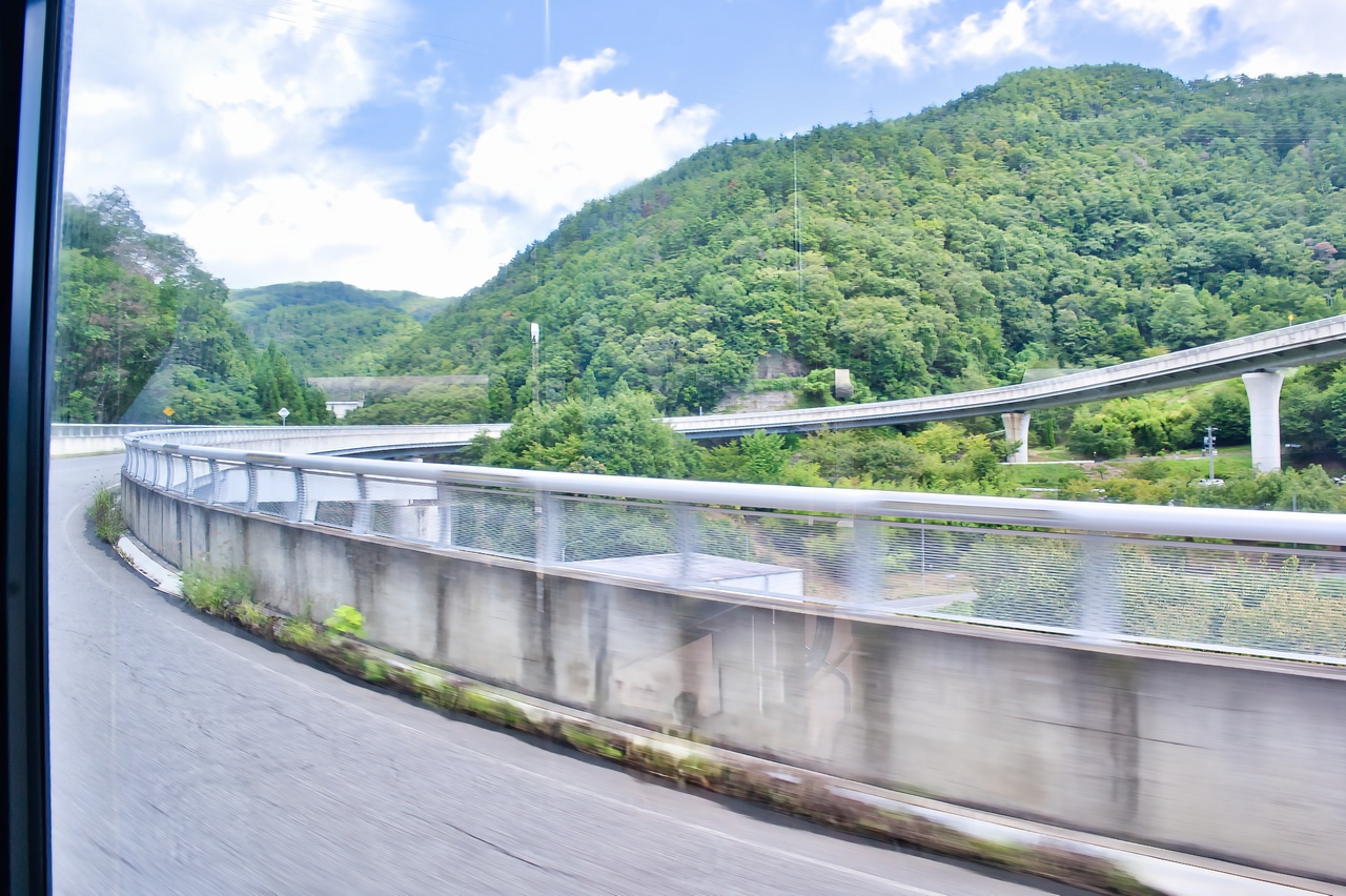 戸隠高原のループ橋