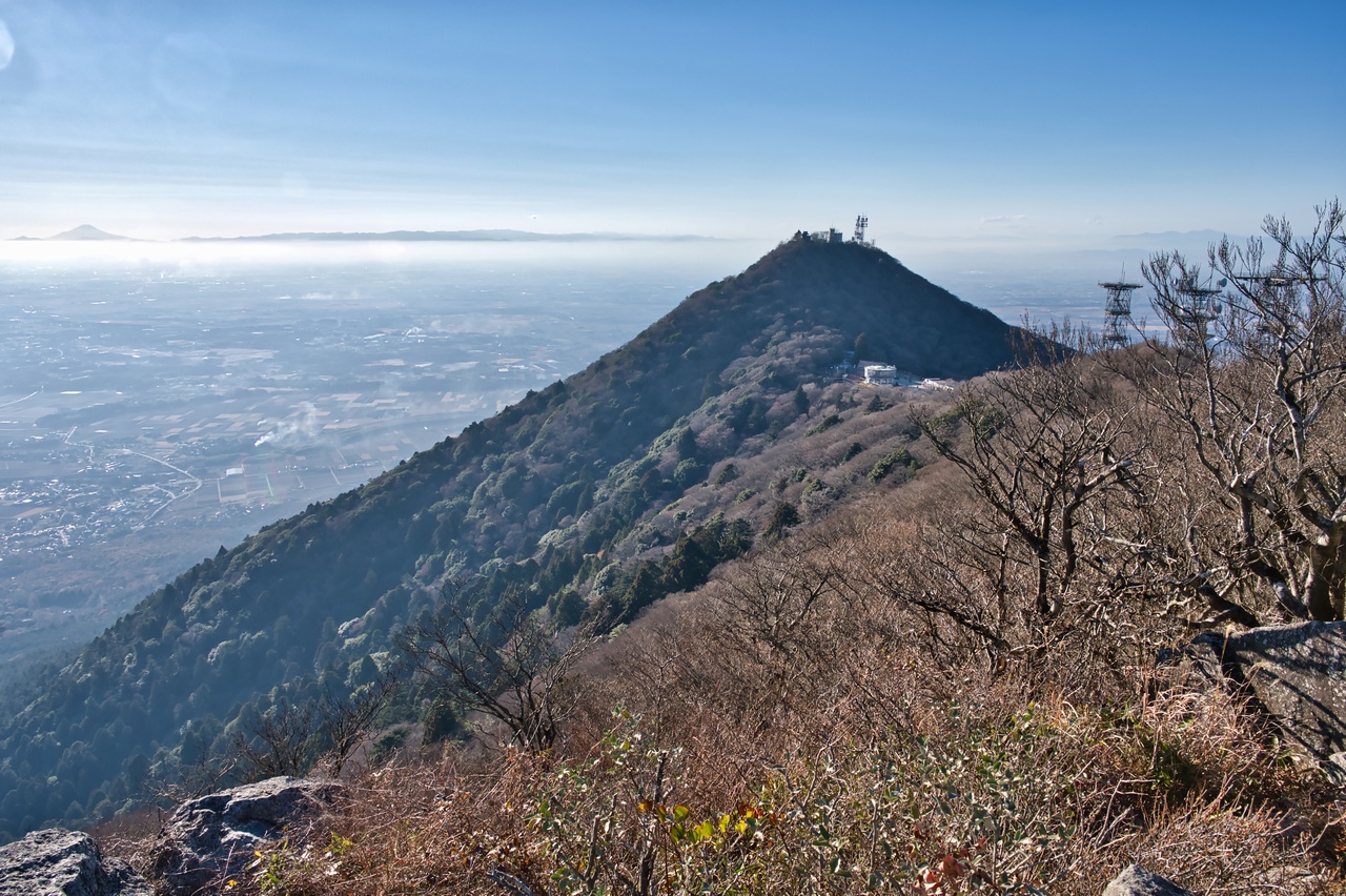 筑波山 女体山から見た男体山