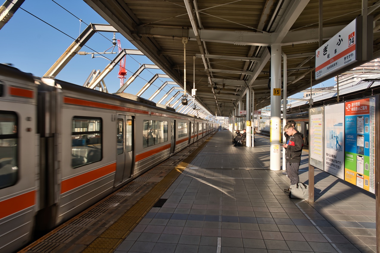 岐阜駅のホーム