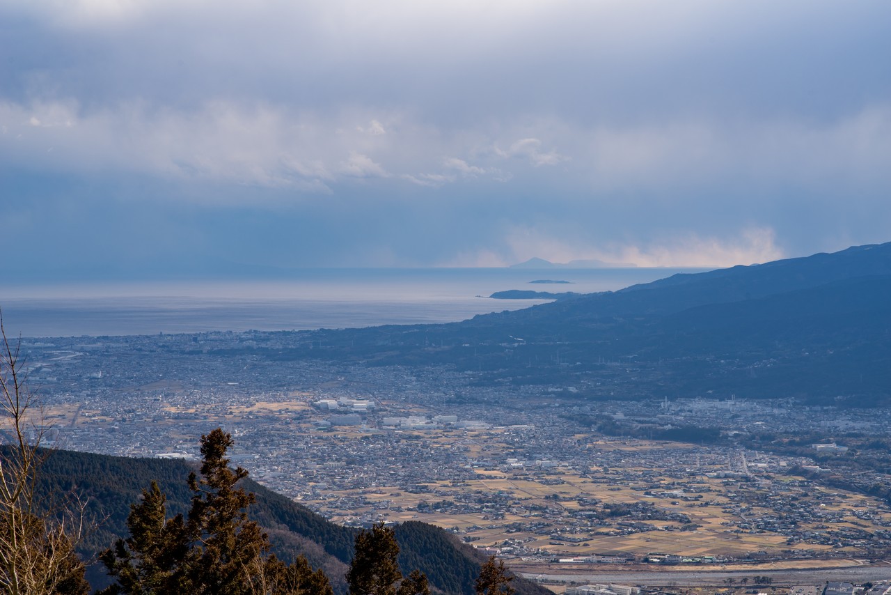高松山から見た小田原の市街地