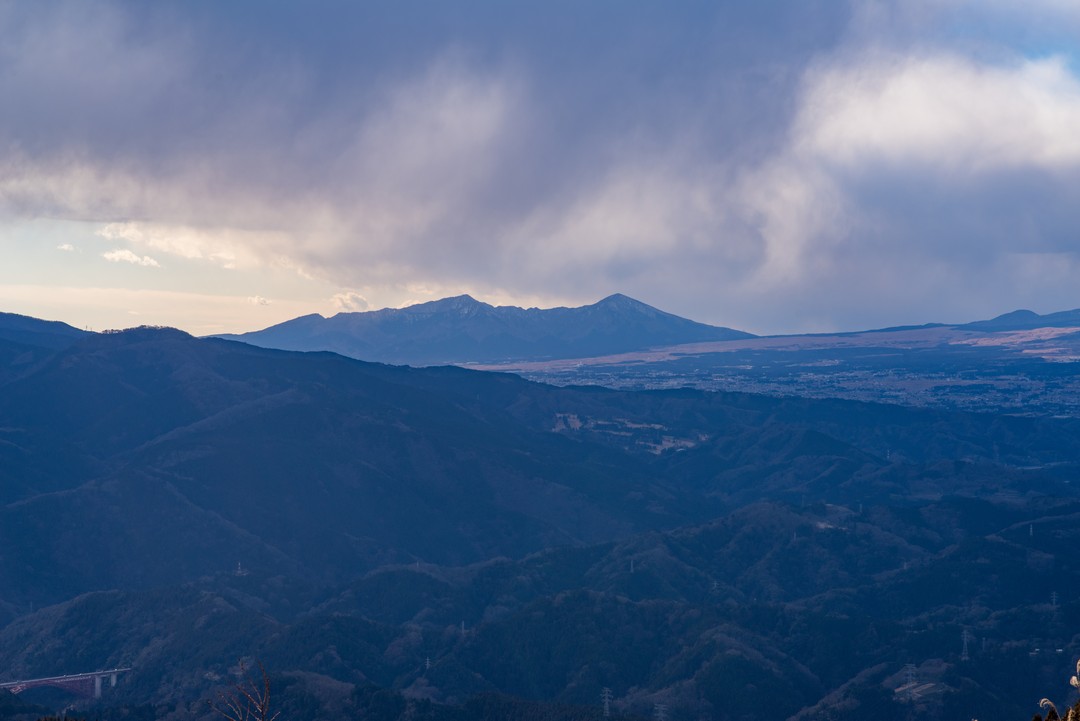 高松山から見た愛鷹山